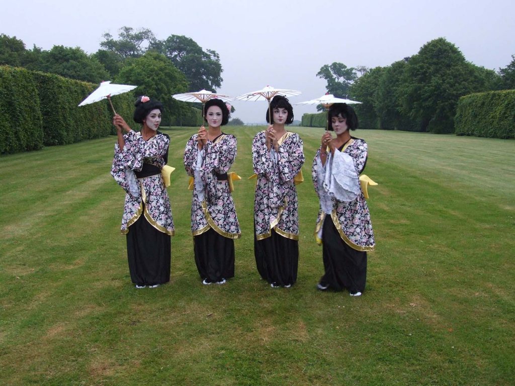 Oriental Chinese Performers Acts for hire